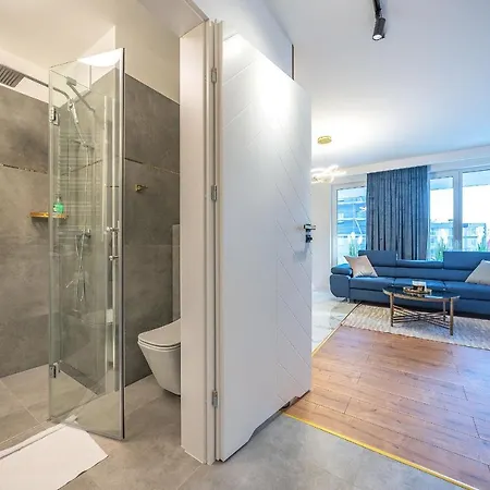 Glow Apartments, Letnica - Przystan Siodme Niebo Apartment *